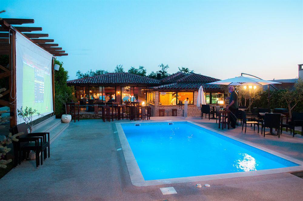 Beach Villa Bb Podstrana Luaran gambar