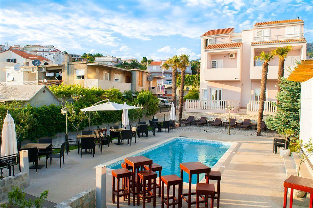 Beach Villa Bb Podstrana Luaran gambar