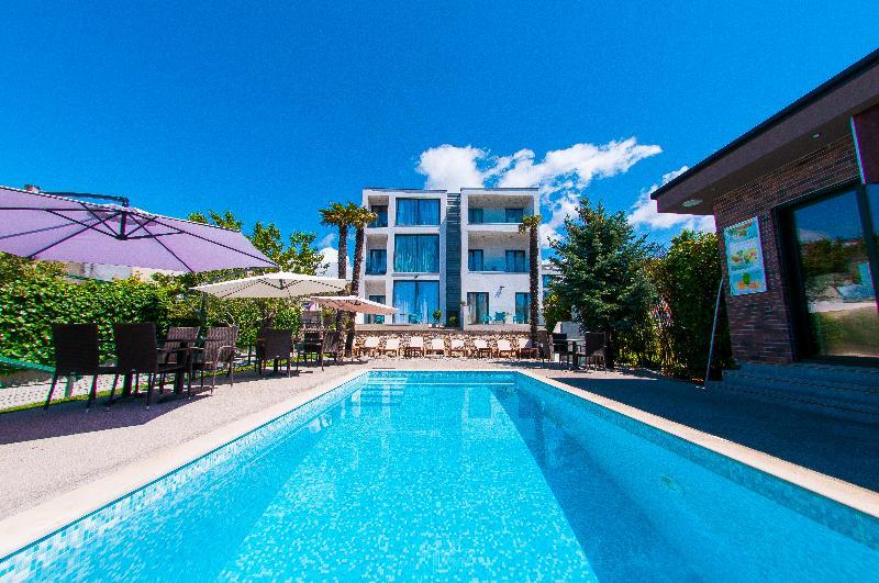 Beach Villa Bb Podstrana Luaran gambar