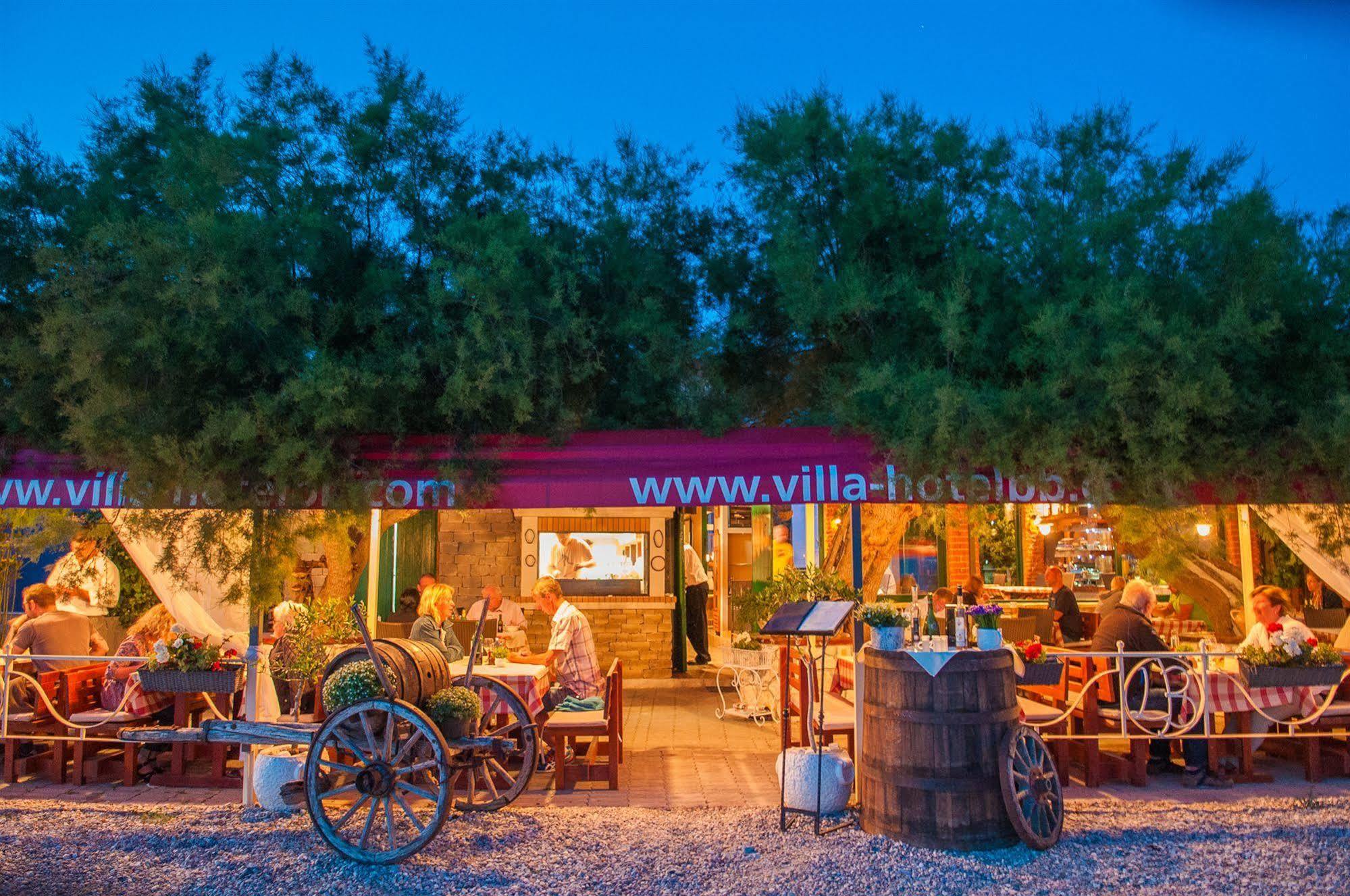Beach Villa Bb Podstrana Luaran gambar