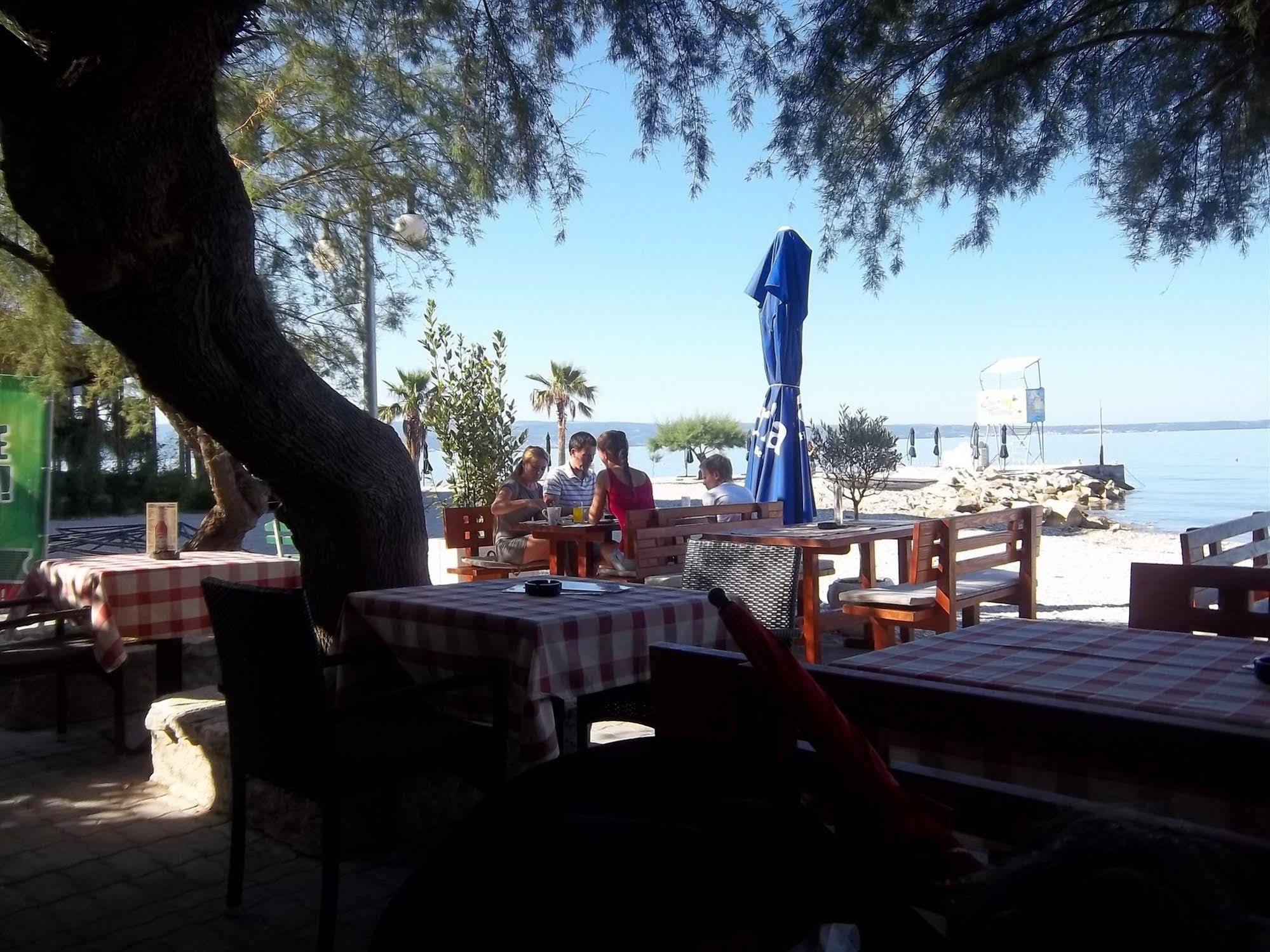 Beach Villa Bb Podstrana Luaran gambar