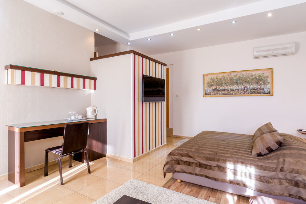 Beach Villa Bb Podstrana Luaran gambar